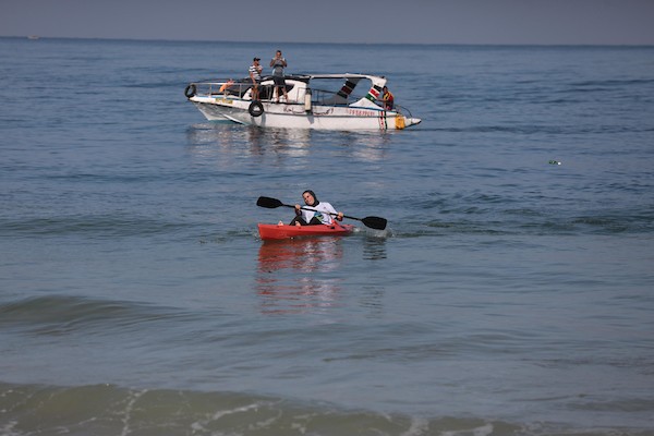 الاتحاد الفلسطيني للشراع والتجديف ينظم (بطولة التجديف الشاطئية الأولى) على شاطئ غزة برعاية شركة جوال 11(1).jpg