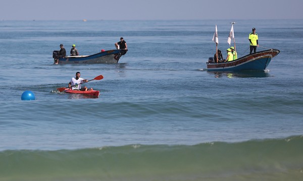 الاتحاد الفلسطيني للشراع والتجديف ينظم (بطولة التجديف الشاطئية الأولى) على شاطئ غزة برعاية شركة جوال 14(1).jpg