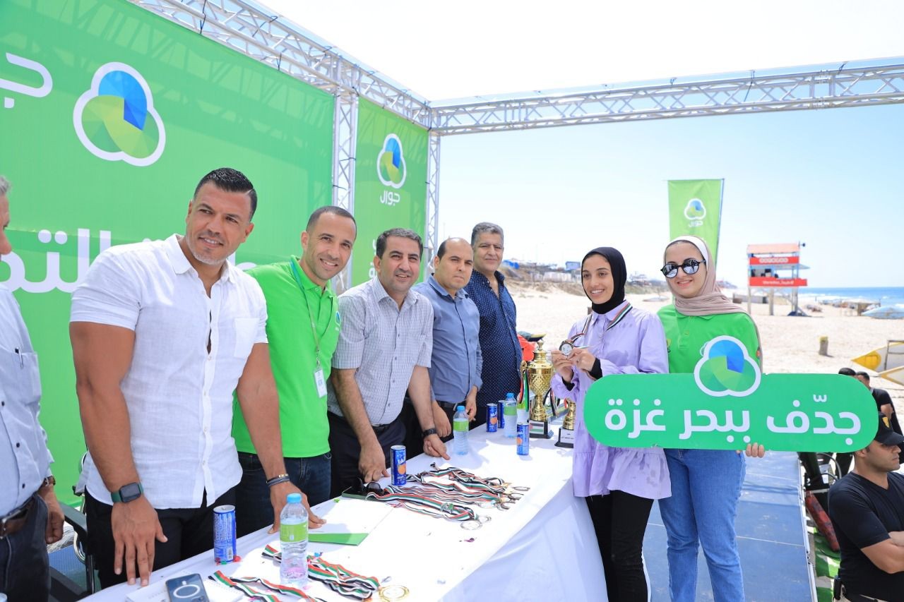الاتحاد الفلسطيني للشراع والتجديف ينظّم بطولة التجديف الشاطئية الأولى على شاطئ بحر غزّة 8س8.jpg