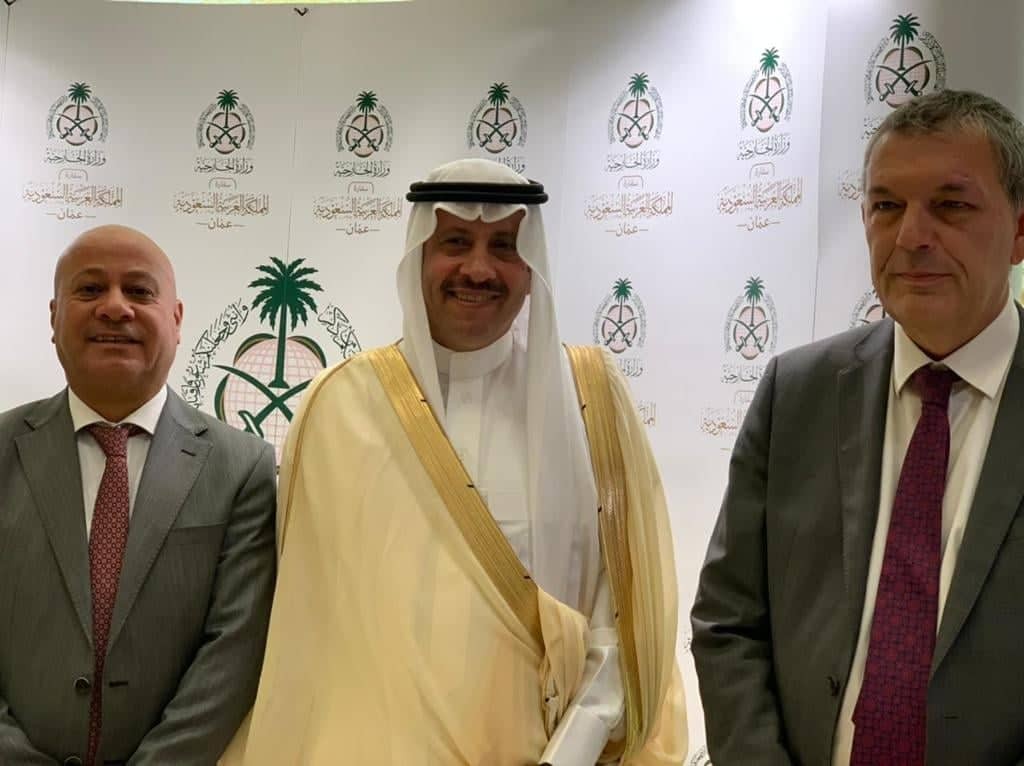 مراسم تسليم  السفير السعودي للأونروا دعما من المملكة بـ 27 مليون دولار 6.jpg