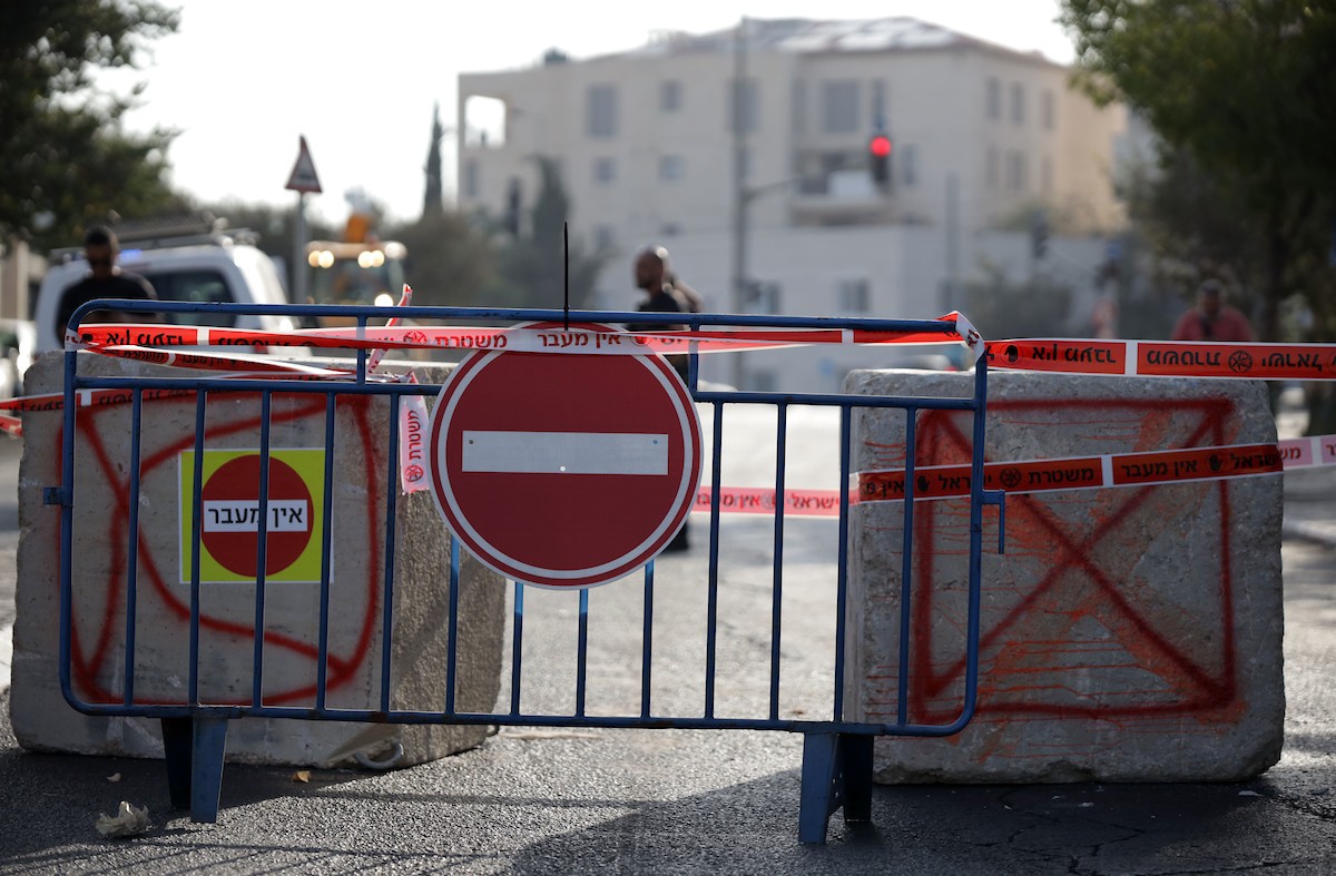 سلطات الاحتلال تفرض إغلاقا شاملا على مدينة القدس 7.jpg
