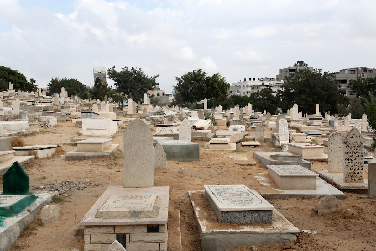 امتلاء المقابر في محافظة غزة 2.jpg