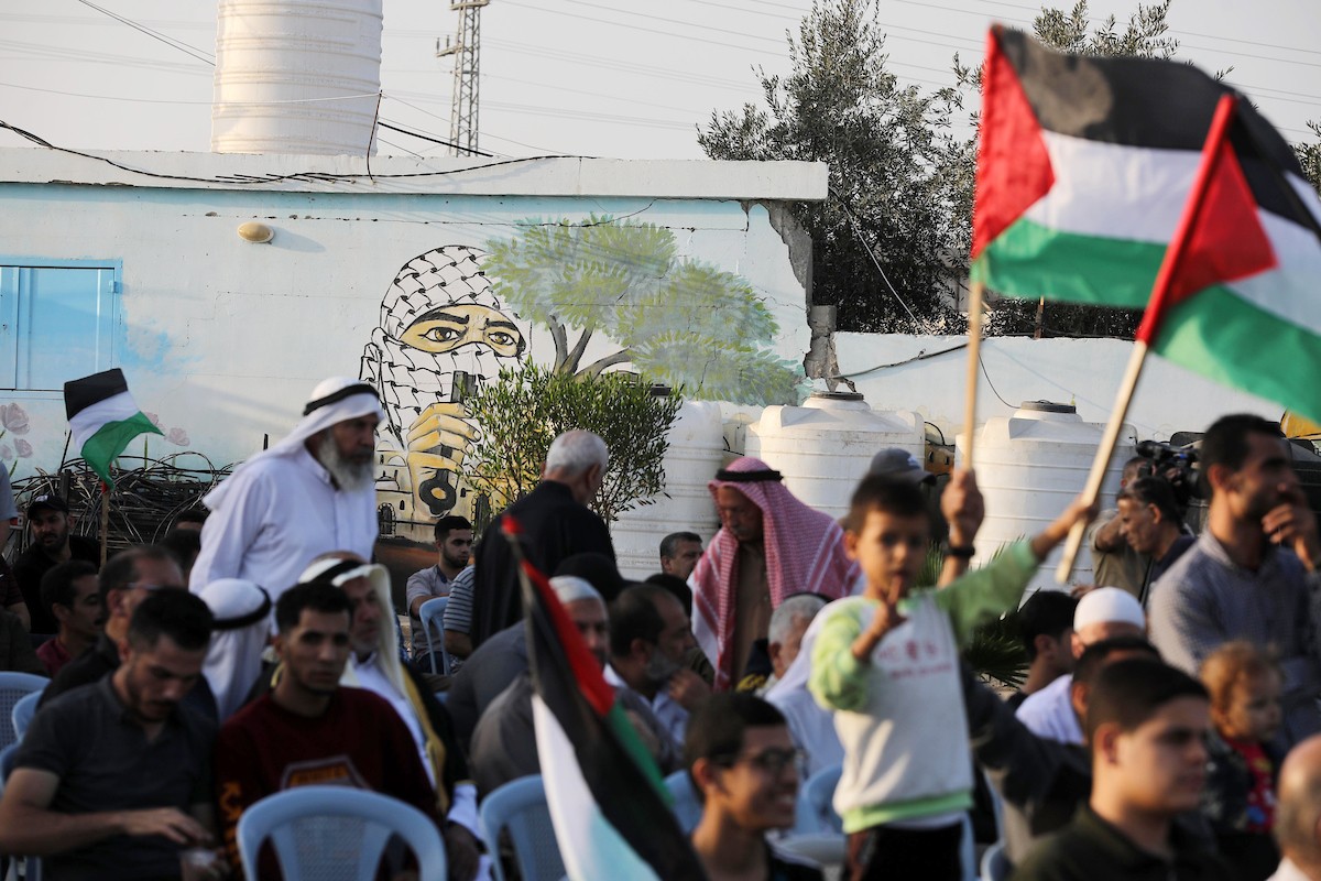 فلسطينيون يشاركون في وقفة بالقرب من الحدود شرق مدينة غزة دعما وإسناد للقدس والضفة الغربية 8.jpg
