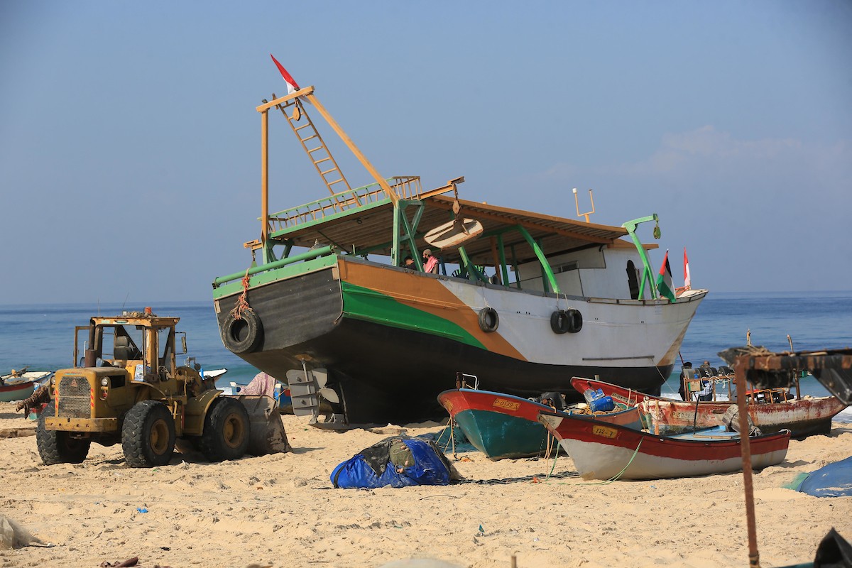 تشغيل أكبر مركب صيد في قطاع غزة 25.jpg