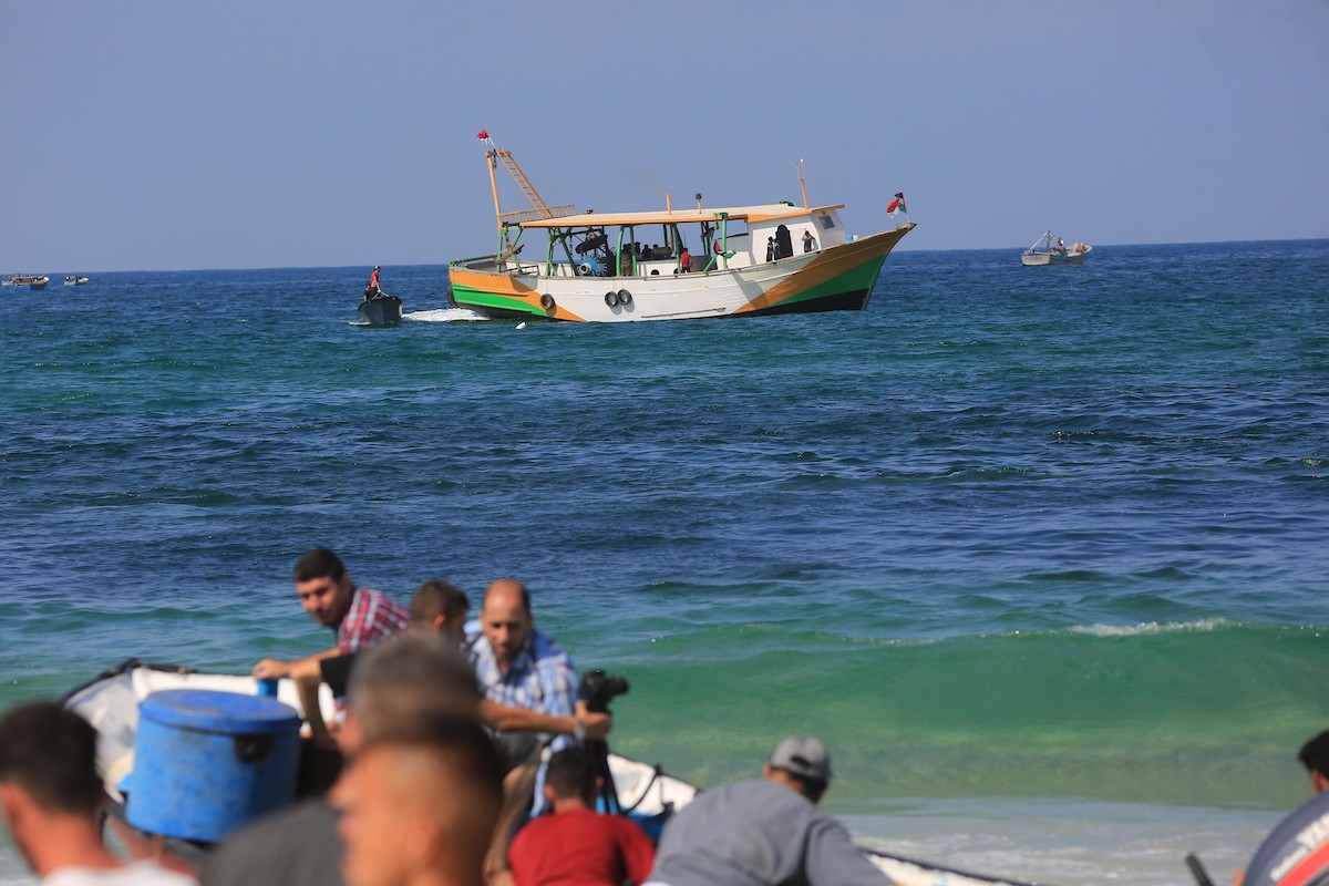 تشغيل أكبر مركب صيد في قطاع غزة 43.jpg