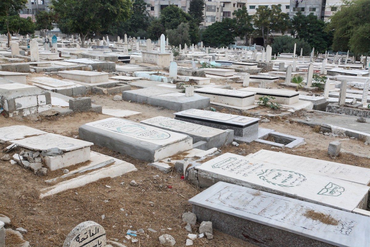خطر امتلاء المقابر في محافظة غزة 3.jpg