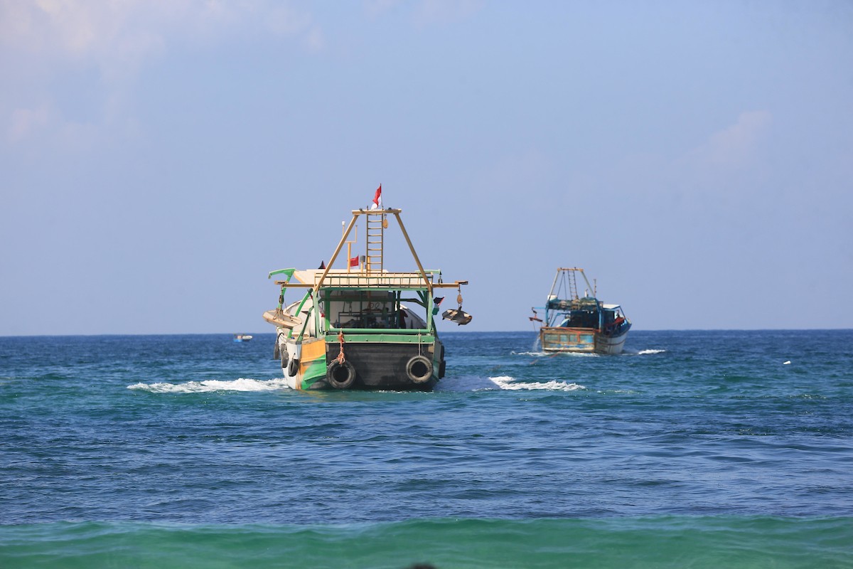 تشغيل أكبر مركب صيد في قطاع غزة 55.jpg