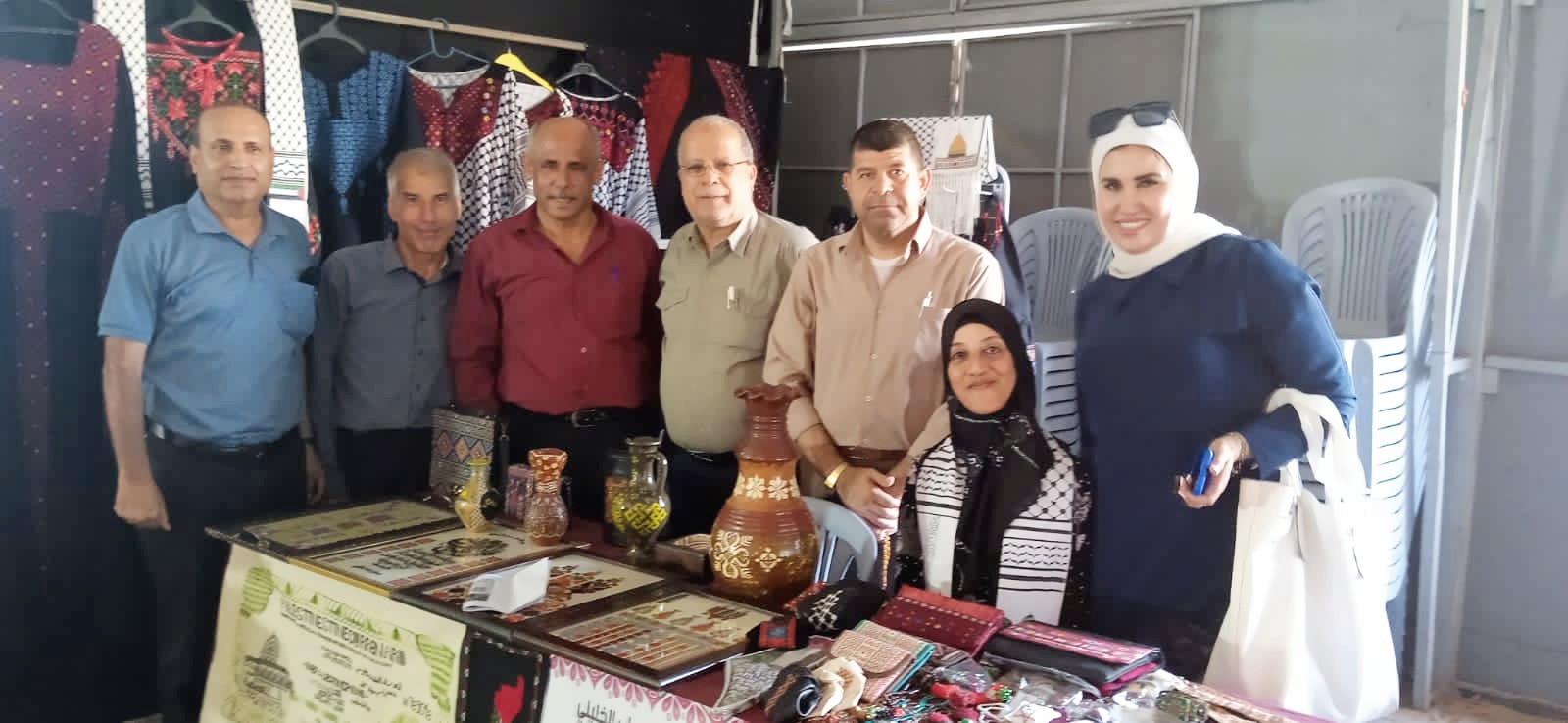 لجنة ذوي الإعاقة في التجمع الفلسطيني للوطن و الشتات تشارك في معرض البازار التراثي 2.jpg