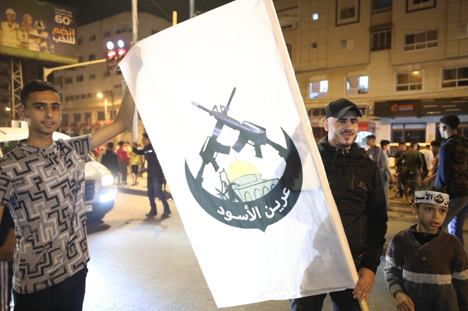 فصائل العمل الوطني والإسلامي وسط قطاع غزة تنظم مسيرة حاشدة تضامنًا مع أهالي نابلس 5.jpeg