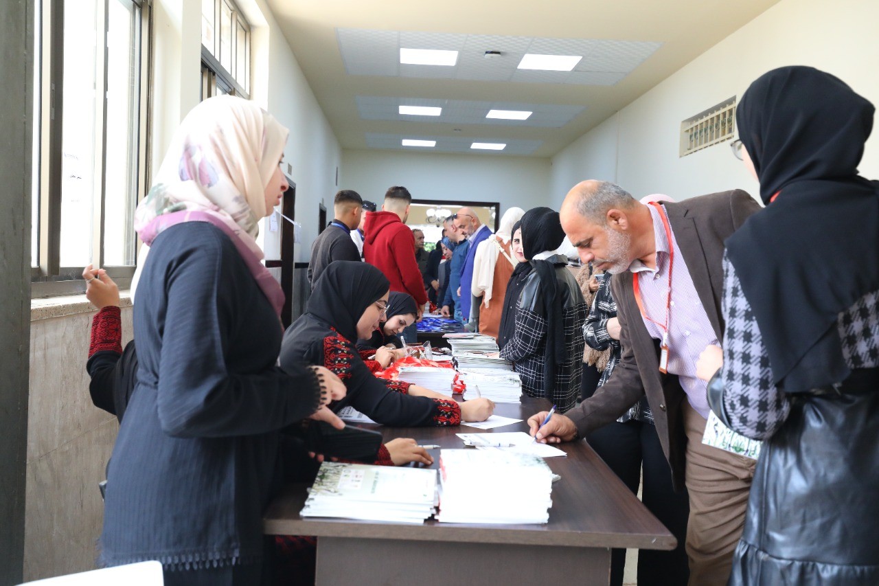 جامعة خضوري تطلق فعاليات المؤتمر الدولي الخامس للزيتون في فلسطين  4.jpg