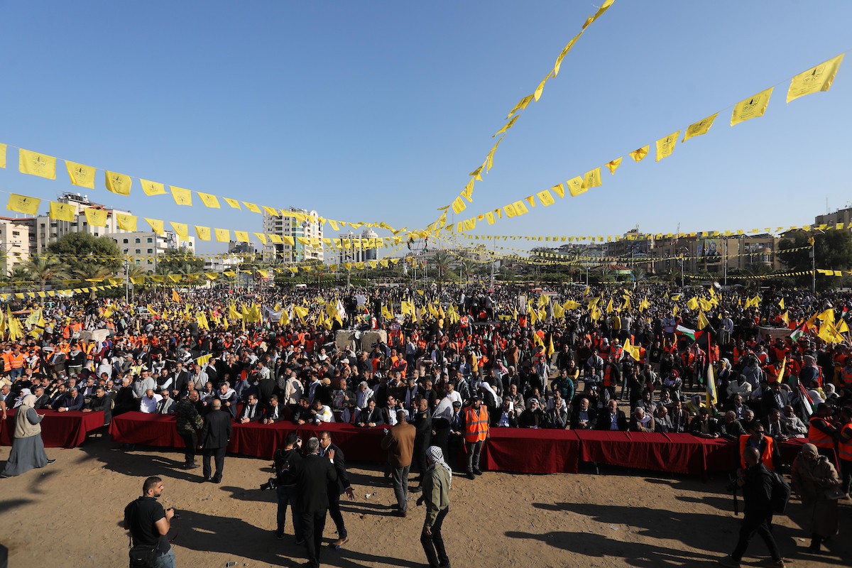 أنصار حركة فتح يشاركون في مهرجان مركزي في الذكرى الـ 18 لاستشهاد الرئيس الفلسطيني الراحل ياسر عرفات في غزة 7777.jpg