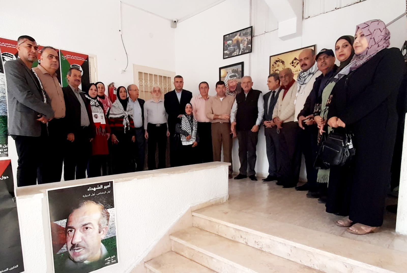 وفد من التجمع الفلسطيني للوطن والشتات يزور بيت ومؤسسة ياسر عرفات 2.jpg