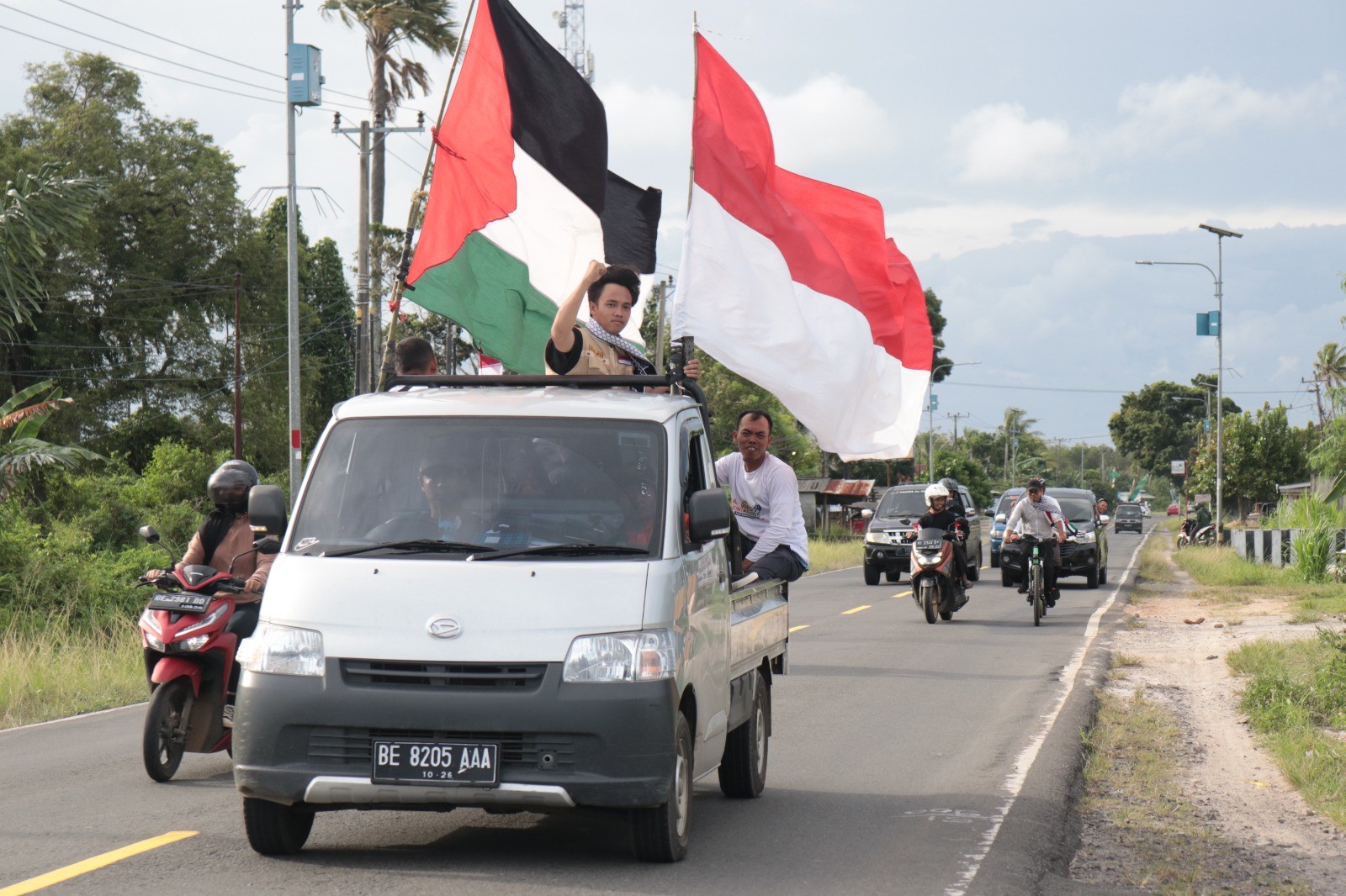 فعاليات كثيرة للتضامن مع أهل فلسطين في اندونيسيا  4.jpg