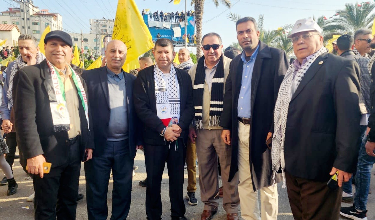 التجمع الفلسطيني للوطن و الشتات في غزة يشارك في مهرجان إيقاد شعلة إنطلاق حركة فتح ال 58 1.jpg