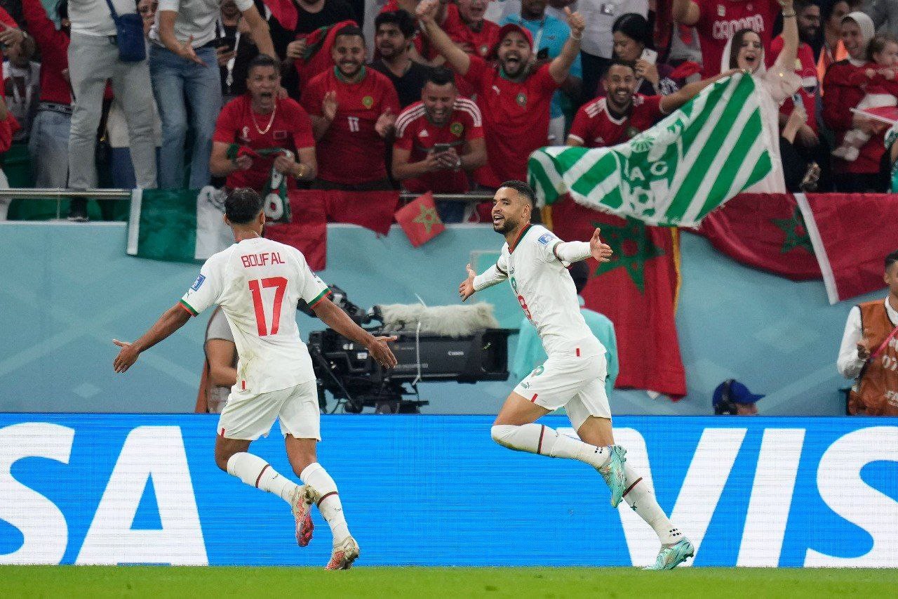 يوسف النصيري يصبح أول لاعب يسجل للمغرب  في دورتين لكأس العالم 4.jpg