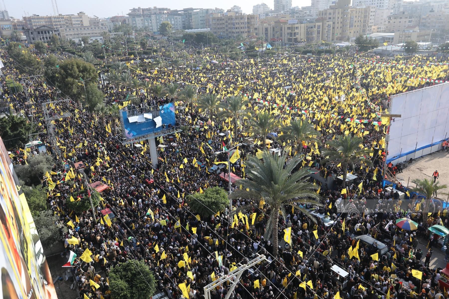 مئات الآلاف يشاركون بمهرجان احياء ذكرى انطلاقة الثورة وحركة فتح في غزة 88886.jpg