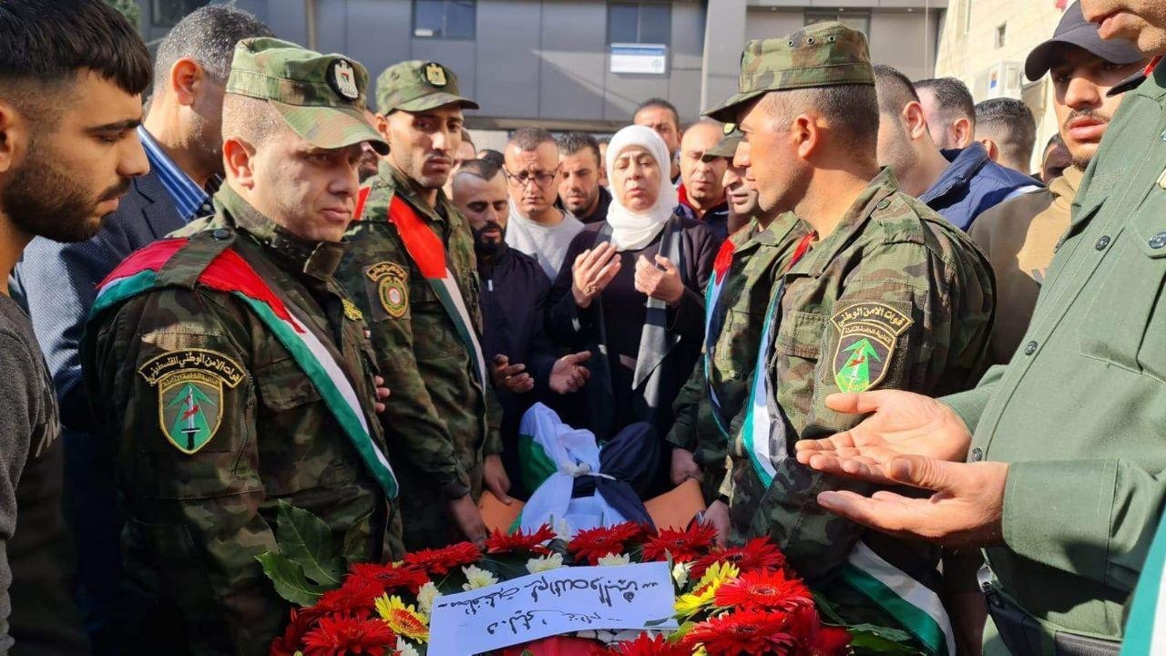 جثمان الشهيد ضياء الريماوي 6.jpg