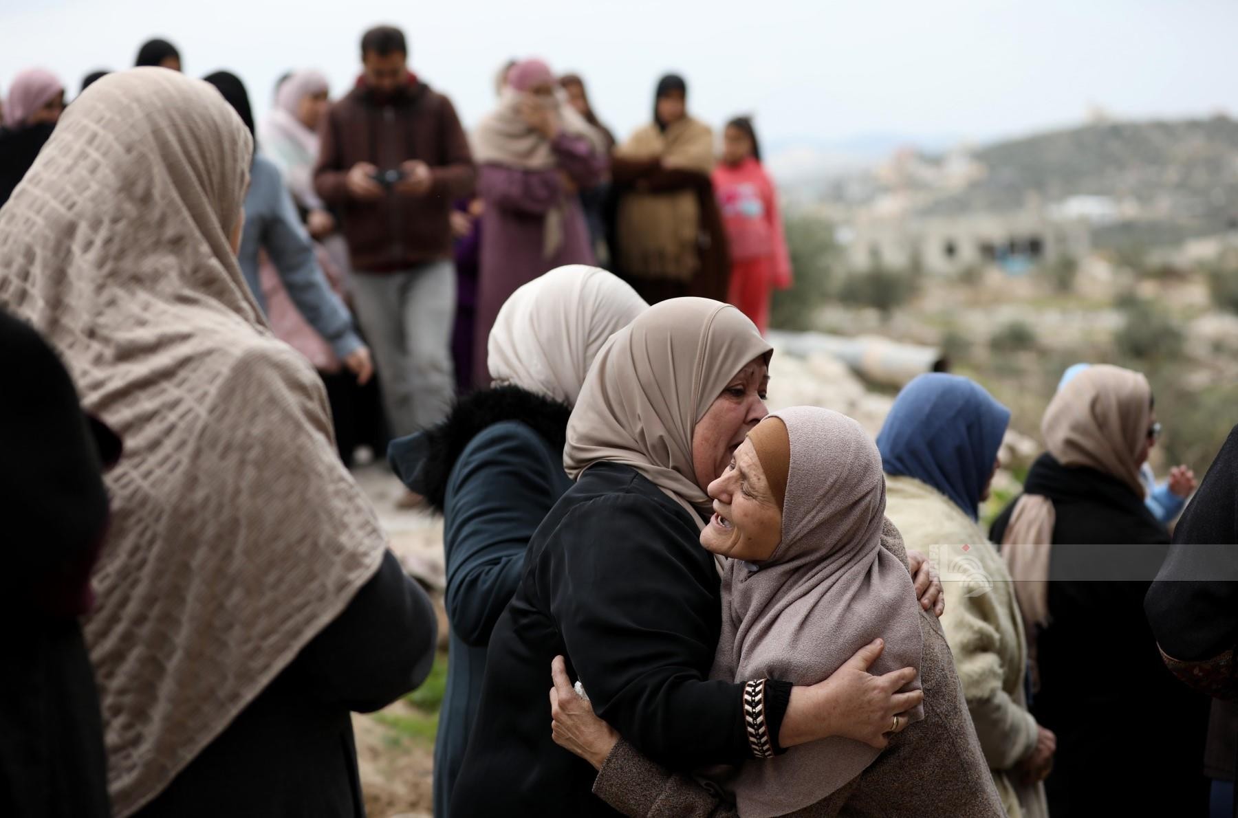 وداع وتشييع جثمان الشهيد فؤاد عابد لمثواه الاخير في قرية كفردان غرب مدينة جنين 2.jpg