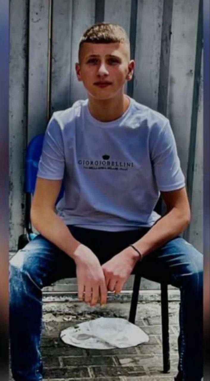 الفتى صلاح محمد علي الذي ارتقى متأثرًا بإصابته برصاص قوات الاحتلال في مواجهات مخيم شعفاط.jpg