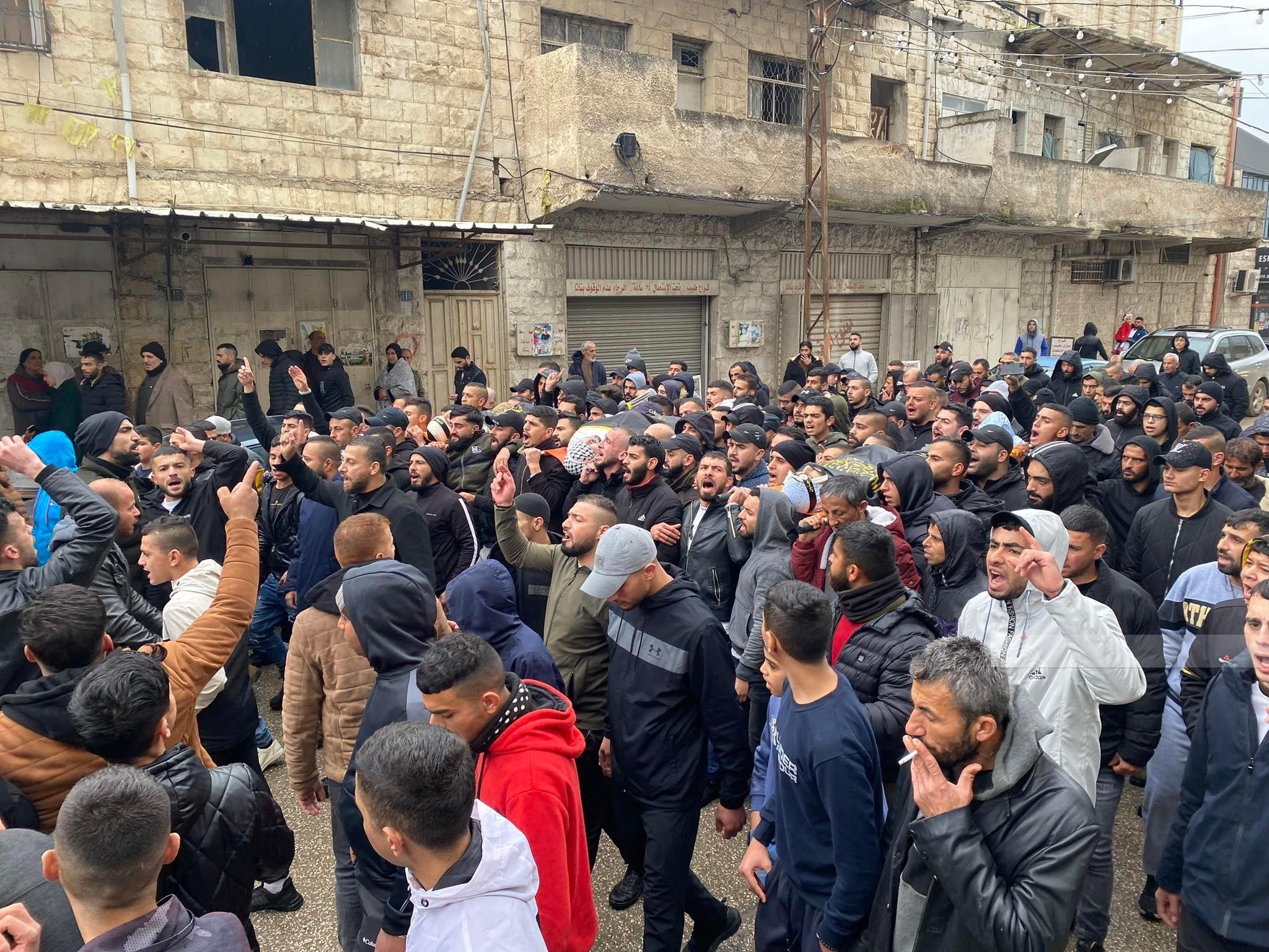 تشييع جثامين شهداء بلدتي اليامون وجبع في مدينة جنين 989.jpg
