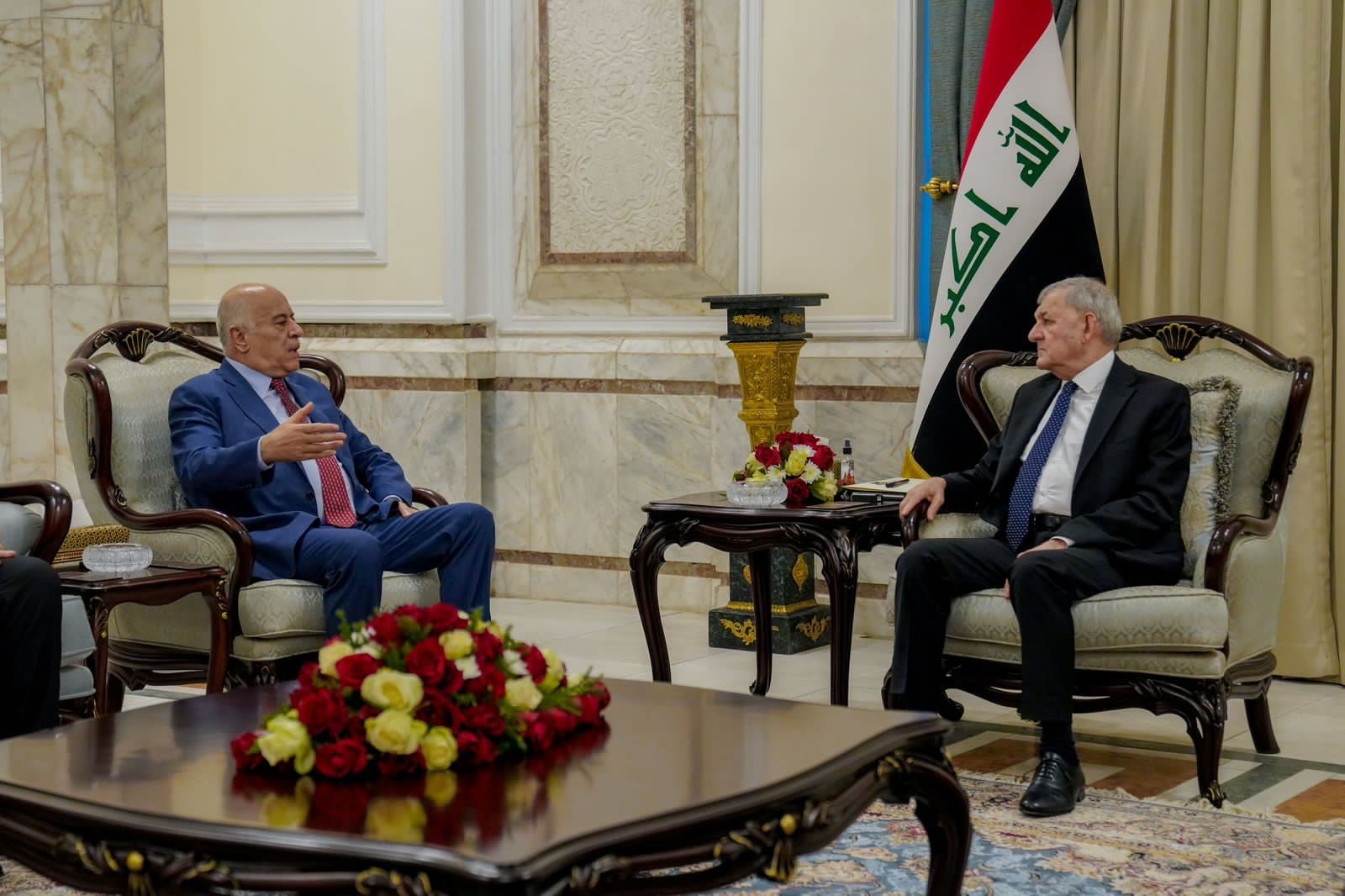 الفريق الرجوب يطلع الرئيس العراقي على اخر مستجدات القضية الفلسطينية.jpeg