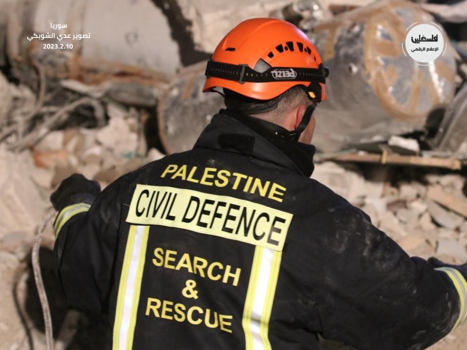 فريق الإنقاذ الفلسطيني يواصل عمليات البحث عن مواطنين فقدوا في زلزال سوريا .. تصوير- عدي الشوبكي 5.jpg
