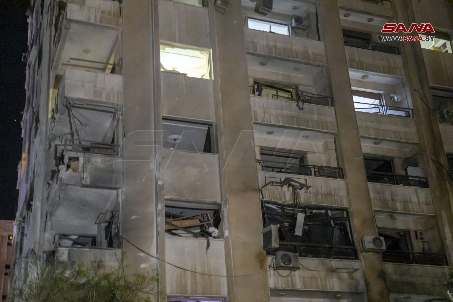 استشهاد خمسة وإصابة 15 جراء عدوان إسرائيلي على نقاط في دمشق ومحيطها بينها أحياء سكنية 77.jpg