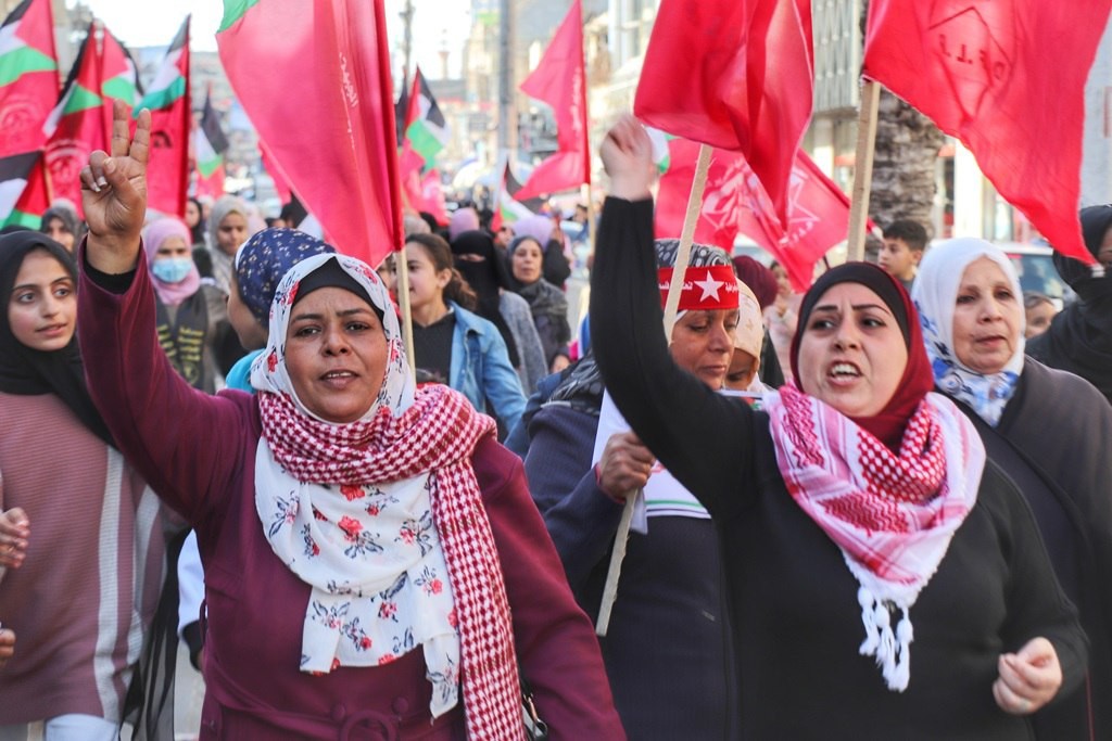 مسيرة نظمتها الجبهة الديمقراطية لتحرير فلسطين، في مخيم النصيرات  44.jpg