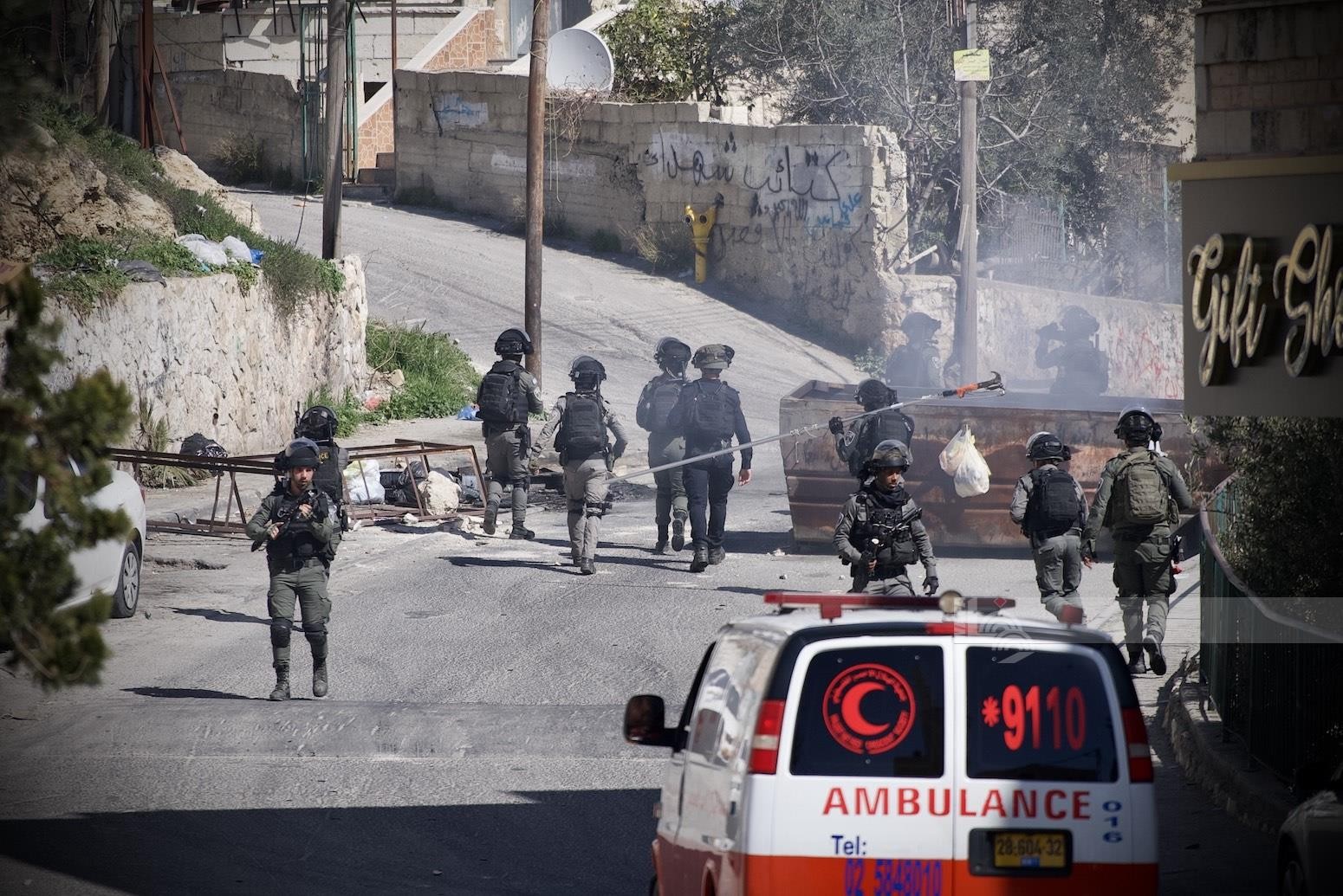 العصيان المدني في العيسوية تنديدا بجرائم الاحتلال في القدس 6.jpg