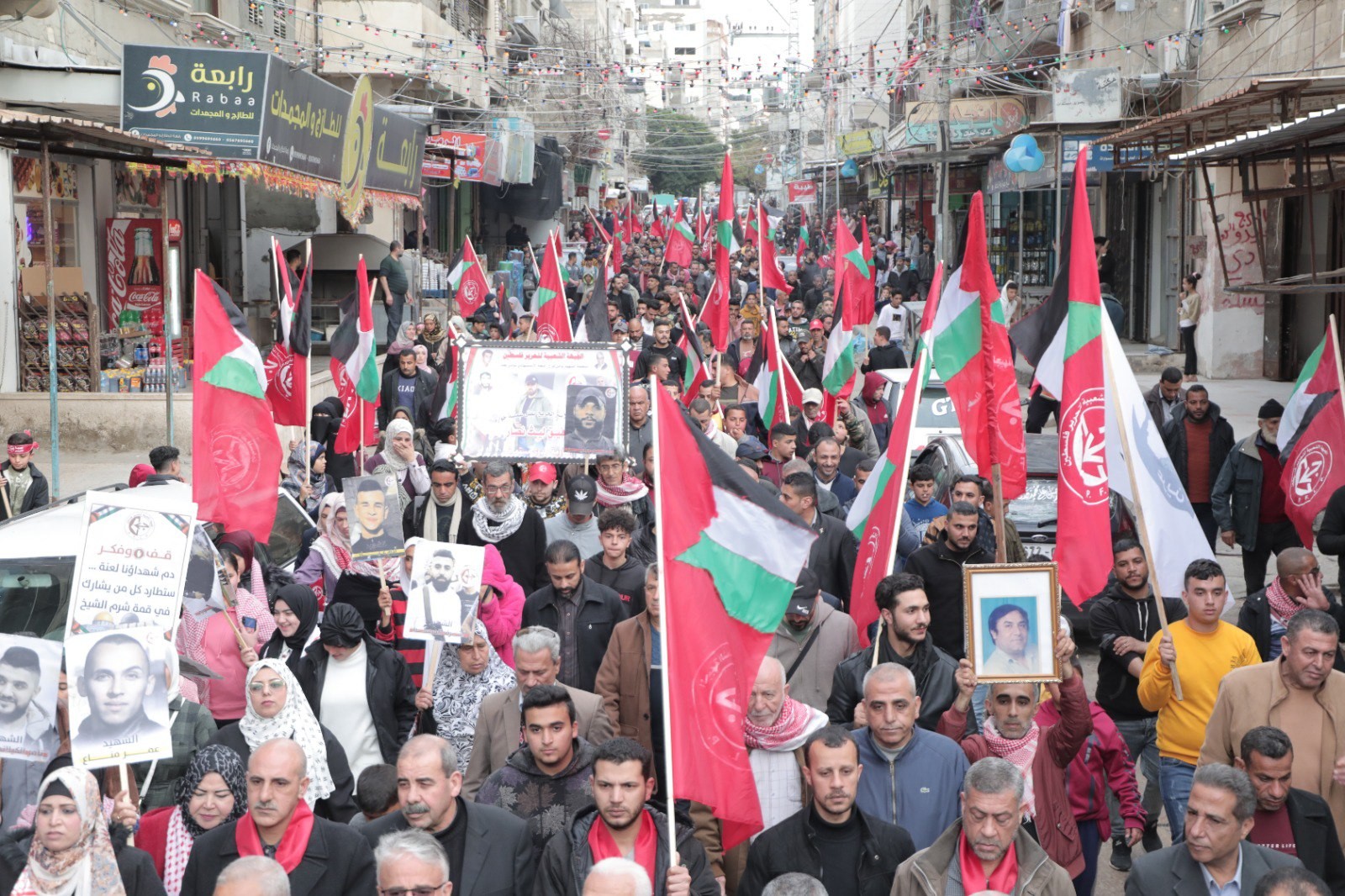 الجبهة الشعبيّة تنظّم مسيرة جماهيريّة ومهرجانًا حاشدًا في مخيم الشاطئ غرب محافظة غزّة على شرف  يوم الشهيد الجبهاوي.jpg