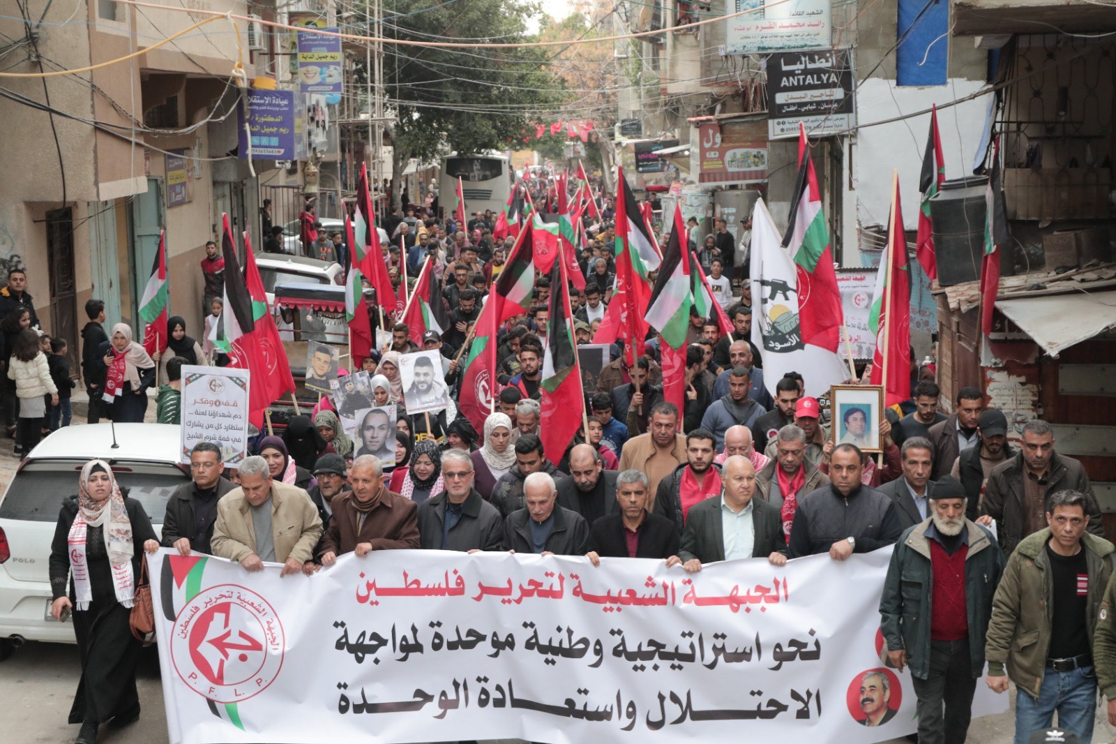 الجبهة الشعبيّة تنظّم مسيرة جماهيريّة ومهرجانًا حاشدًا في مخيم الشاطئ غرب محافظة غزّة على شرف  يوم الشهيد الجبهاوي 3.jpg