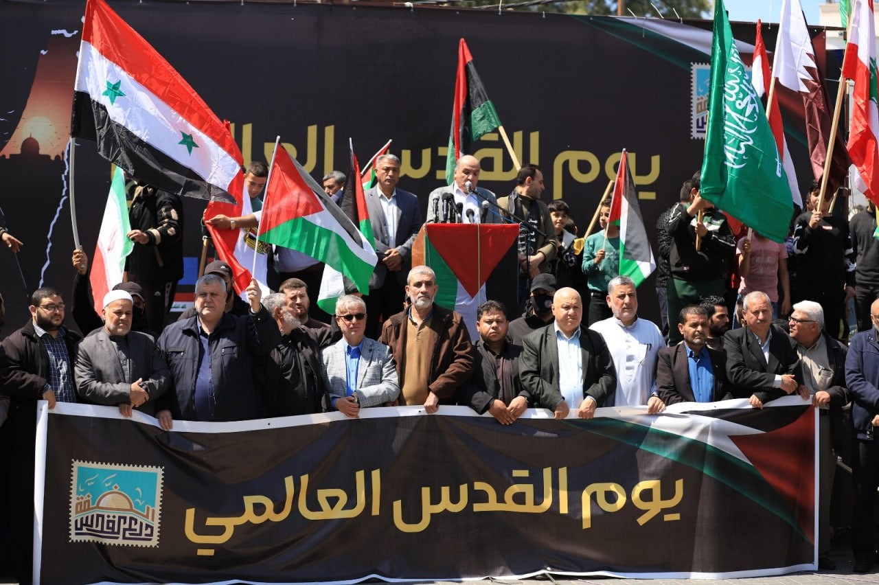 القوى الوطنية والإسلامية بغزة تنظم وقفة جماهيرية واسعة لإحياء يوم القدس العالمي 2.jpg