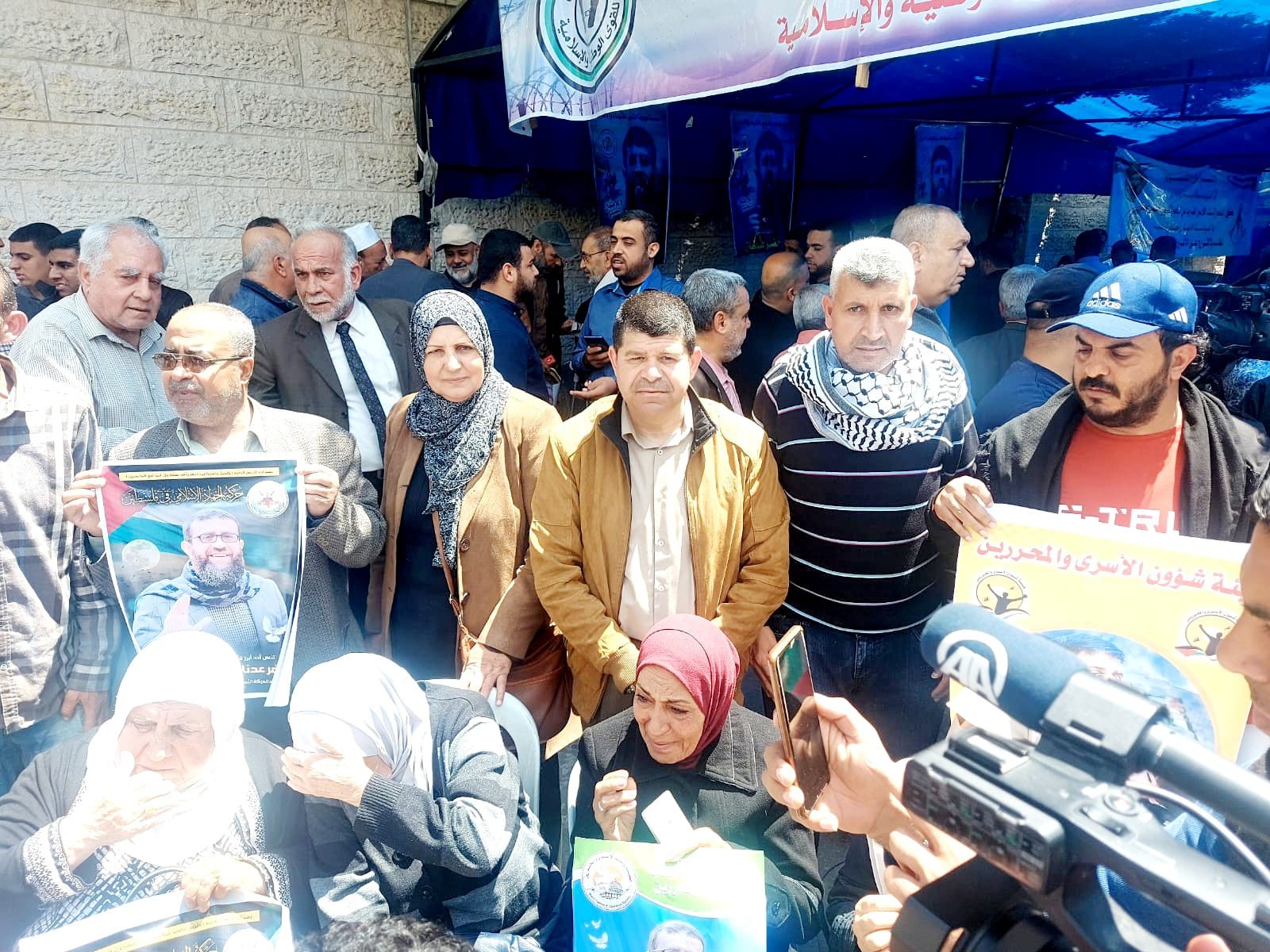التجمع الفلسطيني للوطن و الشتات يشارك في الوقفة احتجاجية على استشهاد خضر عدنان     6.jpg