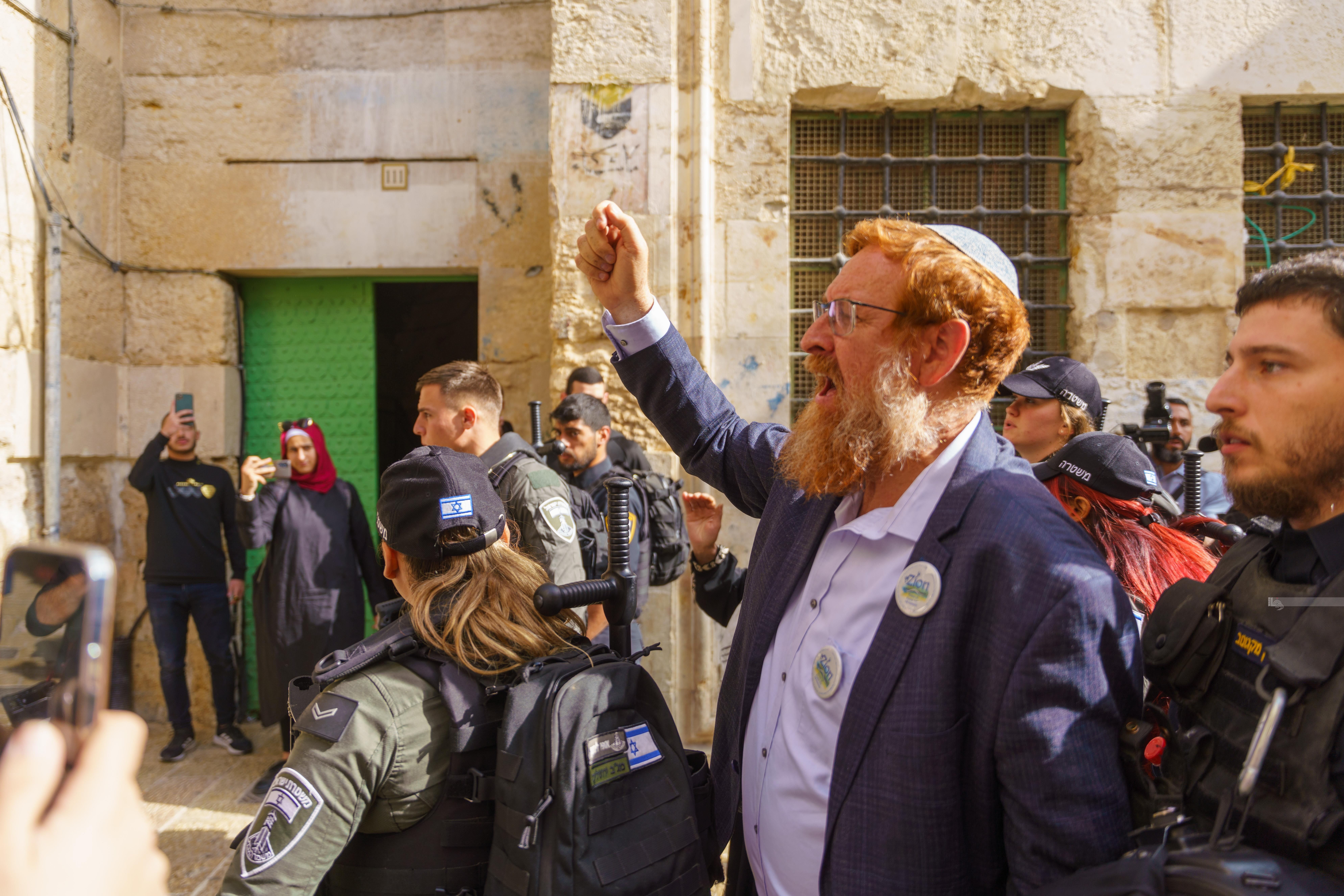 قوات الاحتلال الإسرائيلي، تشدد من إجراءاتها العسكرية في مدينة القدس المحتلة وبلدتها القديمة.jpg
