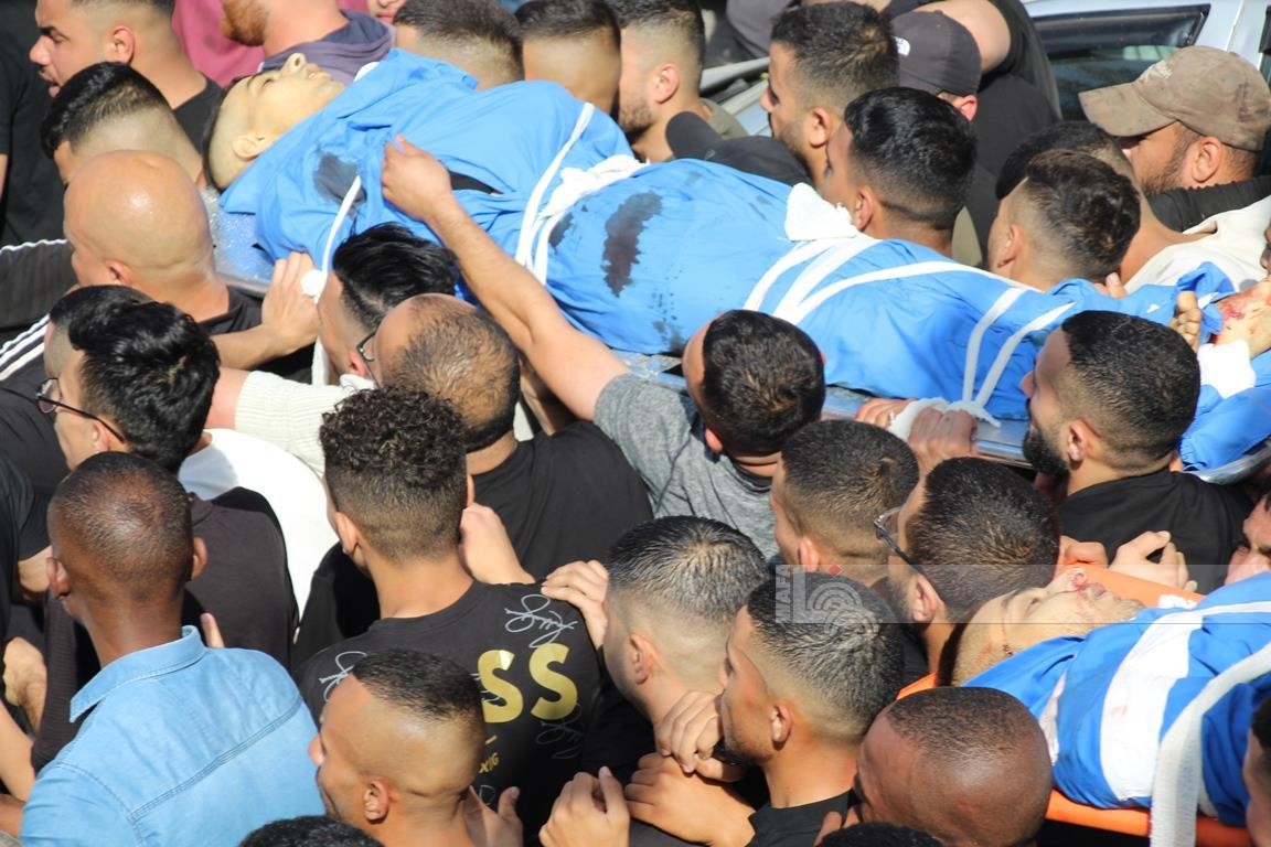 تشييع جثماني الشهيدين سامر صلاح الشافعي، وحمزة جميل خريوش في مدينة طولكرم 33.jpg
