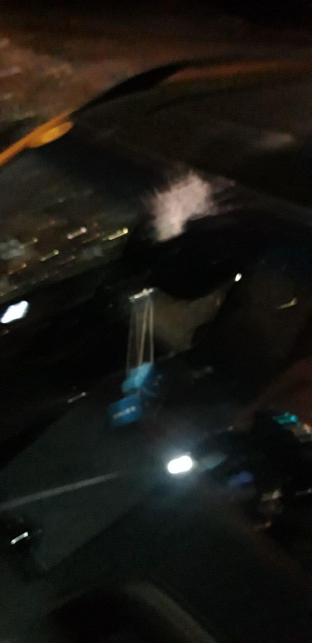آثار اعتداءات المستوطنين على المركبات الفلسطينية عند المدخل الشمالي لمدينة البيرة.jpg