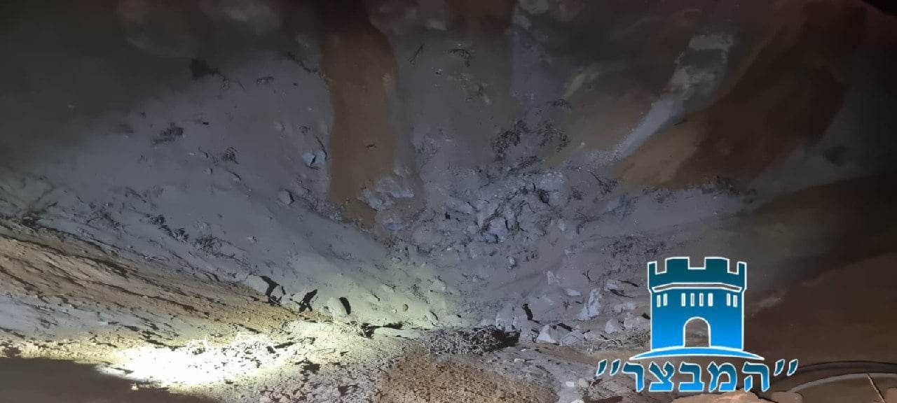 صورة من مكان الانفجار في هرتسيليا.jpg