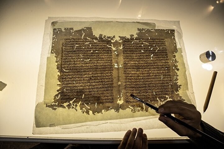 -مركز حفظ وترميم المخطوطات بالمسجد الأقصى أسس عام 2008 54.jpg