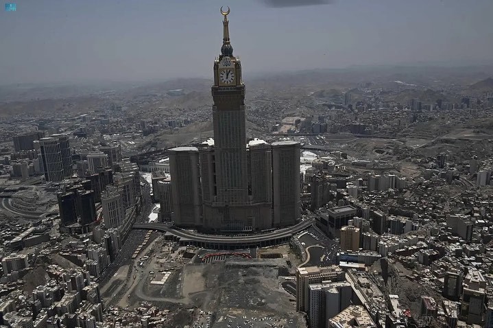 صور من سماء مكة المكرمة ترصد الاستعدادت النهائية لحج هذا العام 23.jpg