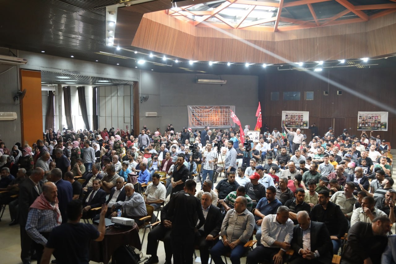 «الجبهة الديمقراطية» تحيي اليوم الوطني لشهدائها في مهرجان جماهيري حاشد بغزة 32.jpg