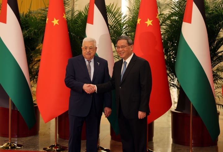 الرئيس يلتقي رئيس الوزراء الصيني 2.jpg