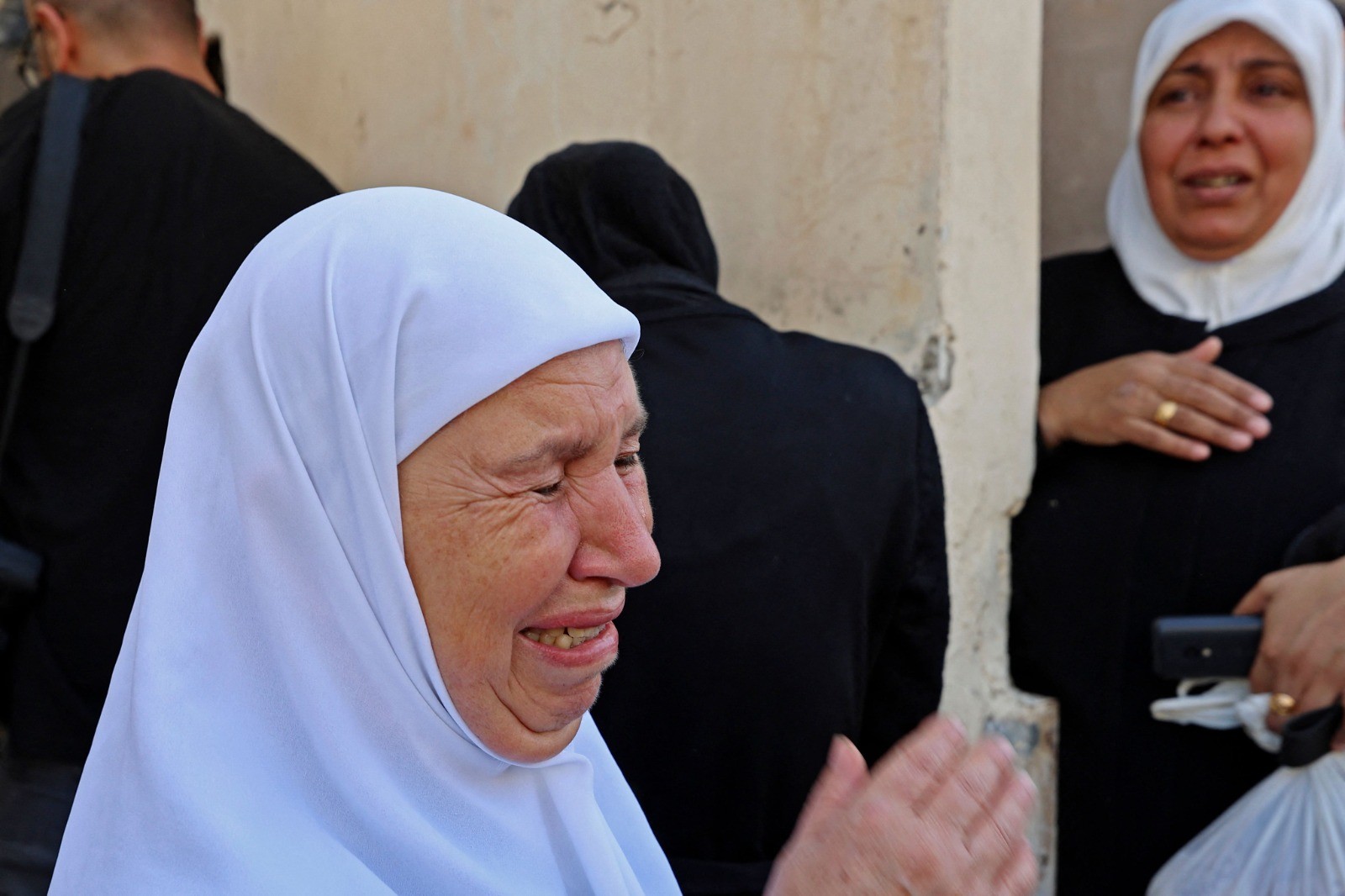 من تشييع جثمان الشهيد محمد ندى في نابلس .. تصوير - الفرنسية.jpg