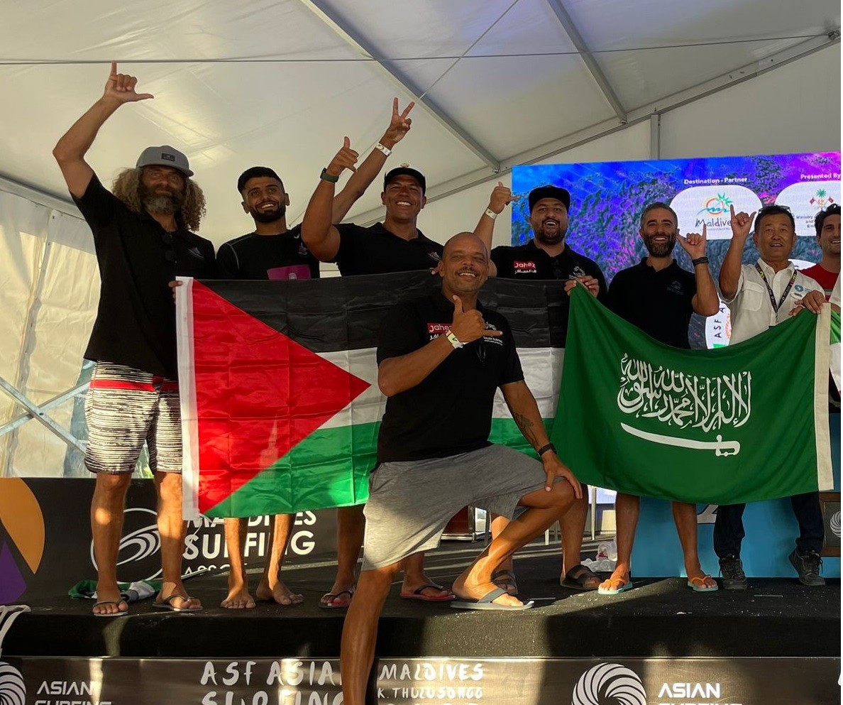اختتام بطولة ركوب الأمواج المقامة في المالديف بمشاركة فلسطين  4.jpg