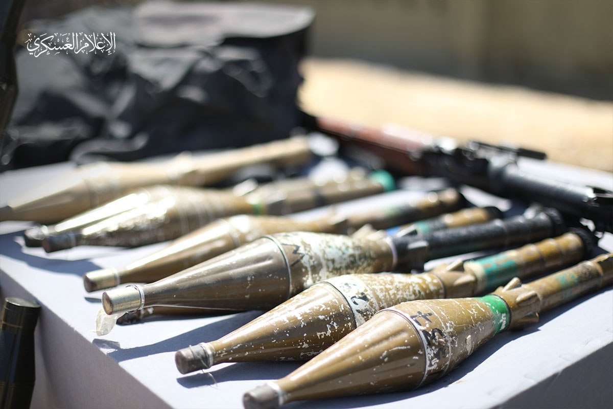 الأسلحة التي استخدمها المجاهدون خلال عملية أبو مطيبق 13.jpg
