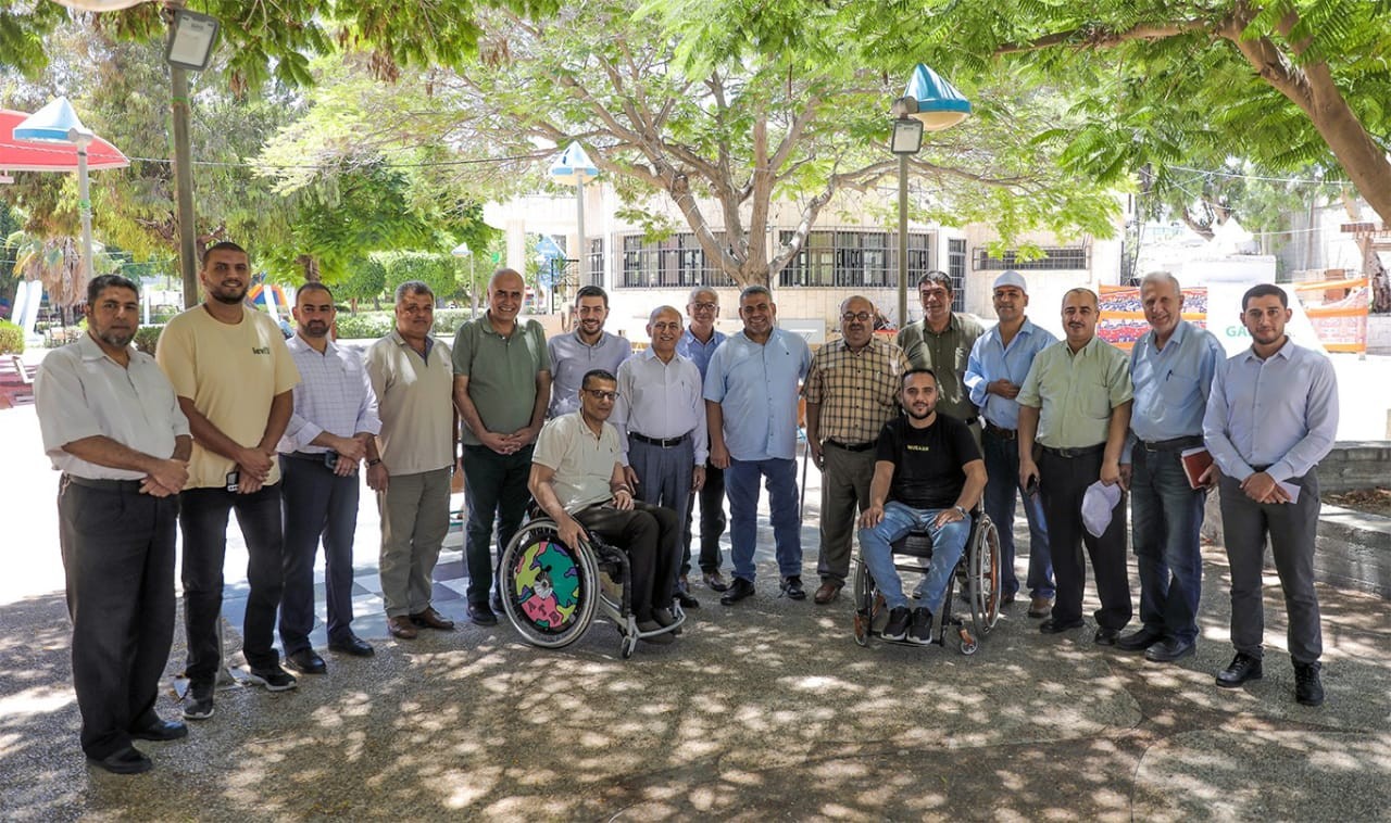 بلدية غزة ومؤسسات ذوي الإعاقة تبحثان سبل التعاون في إدارة استراحة المواءمة 4.jpg