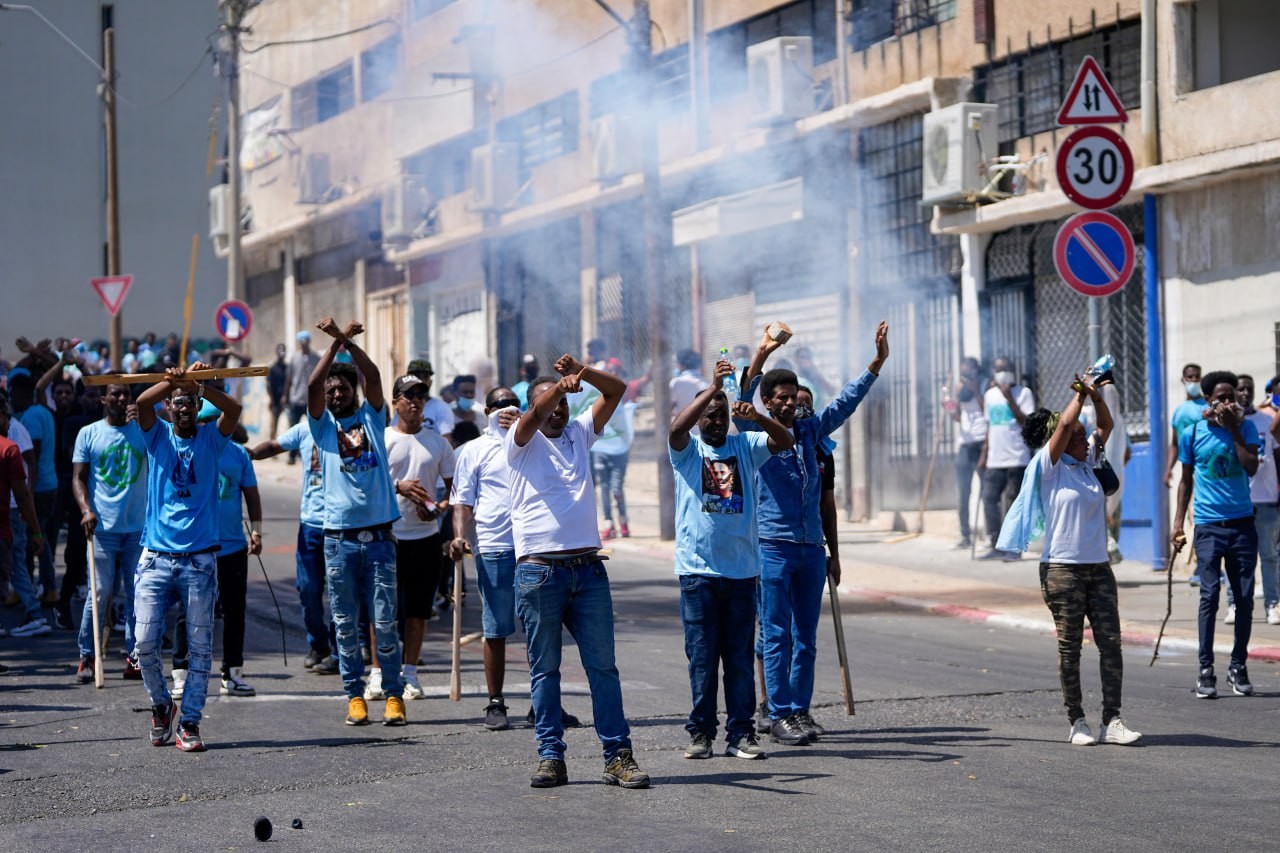 صور من احتجاجات الإرتريين في تل أبيب ..(أسوشييتد بريس) 11.jpg