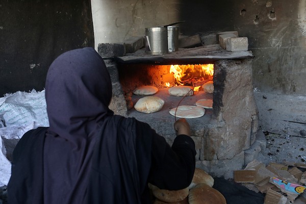 خبز من الغبار والمعكرونة (4).jpg