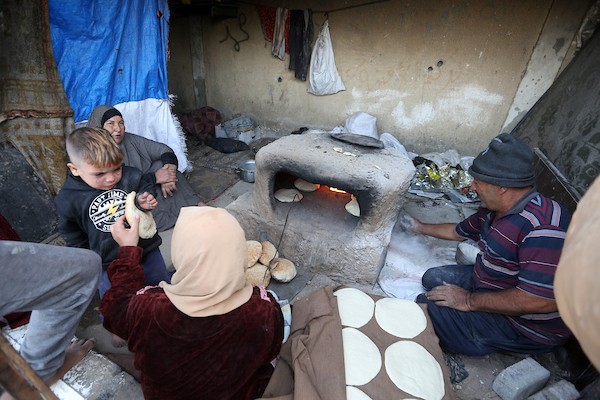 خبز من الغبار والمعكرونة (5).jpg