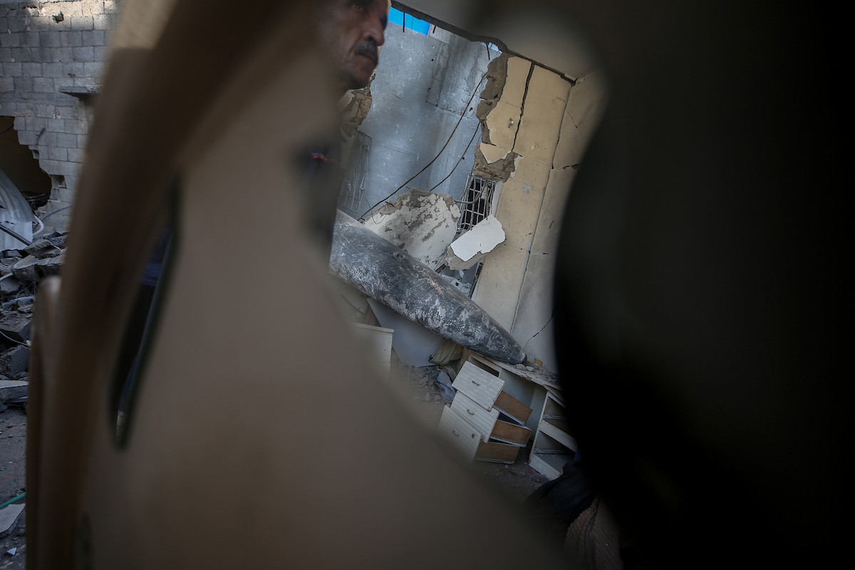 قنبلة من طراز مارك 84 في منزل عائلة الحتو (8).jpg