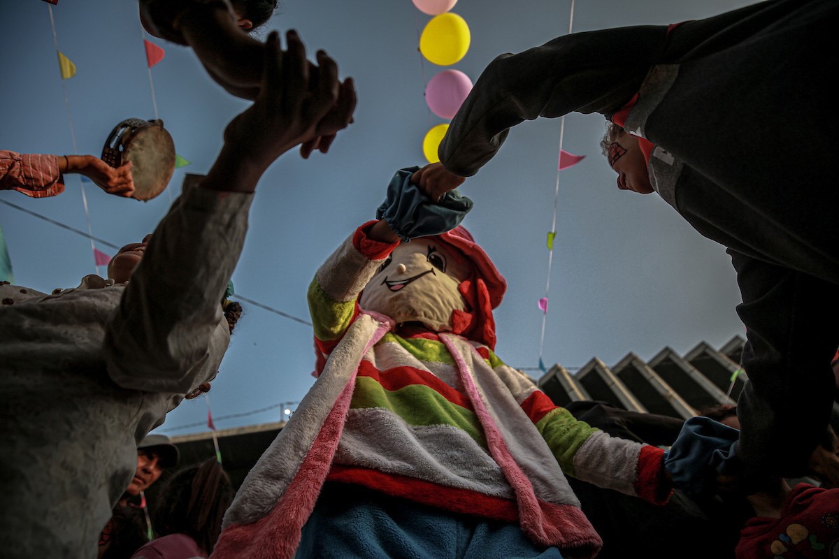 يشارك الأطفال الفلسطينيون في أنشطة مهرجان غزة السينمائي (11).jpg